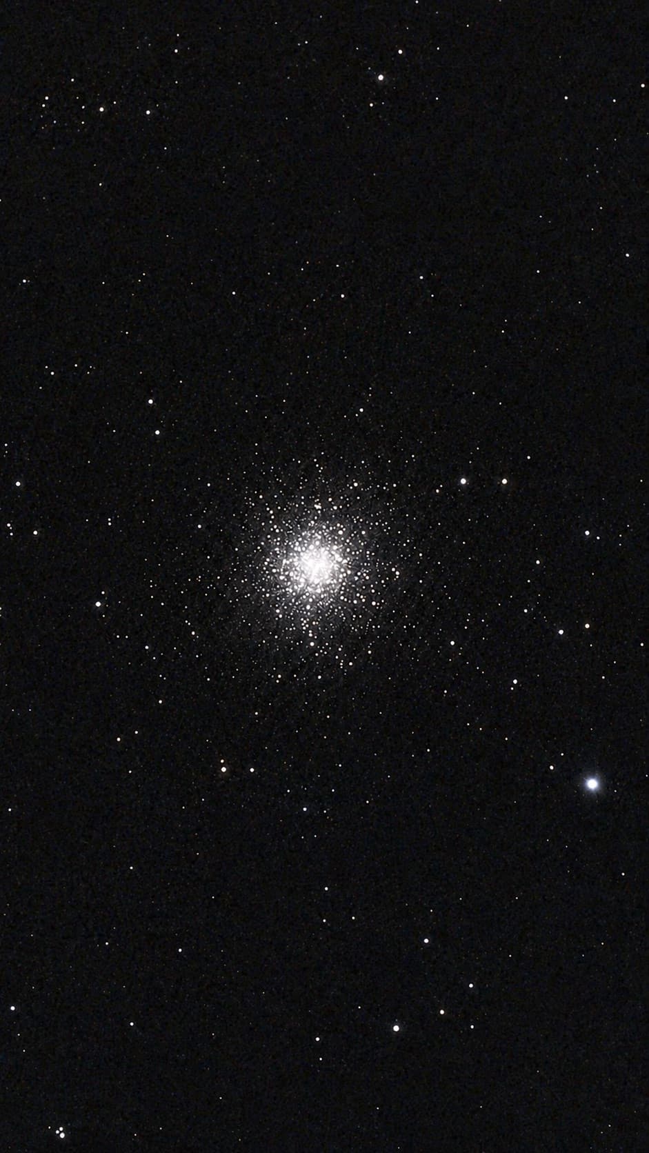 Dash's photograph of the dense globular star cluster Messier 13