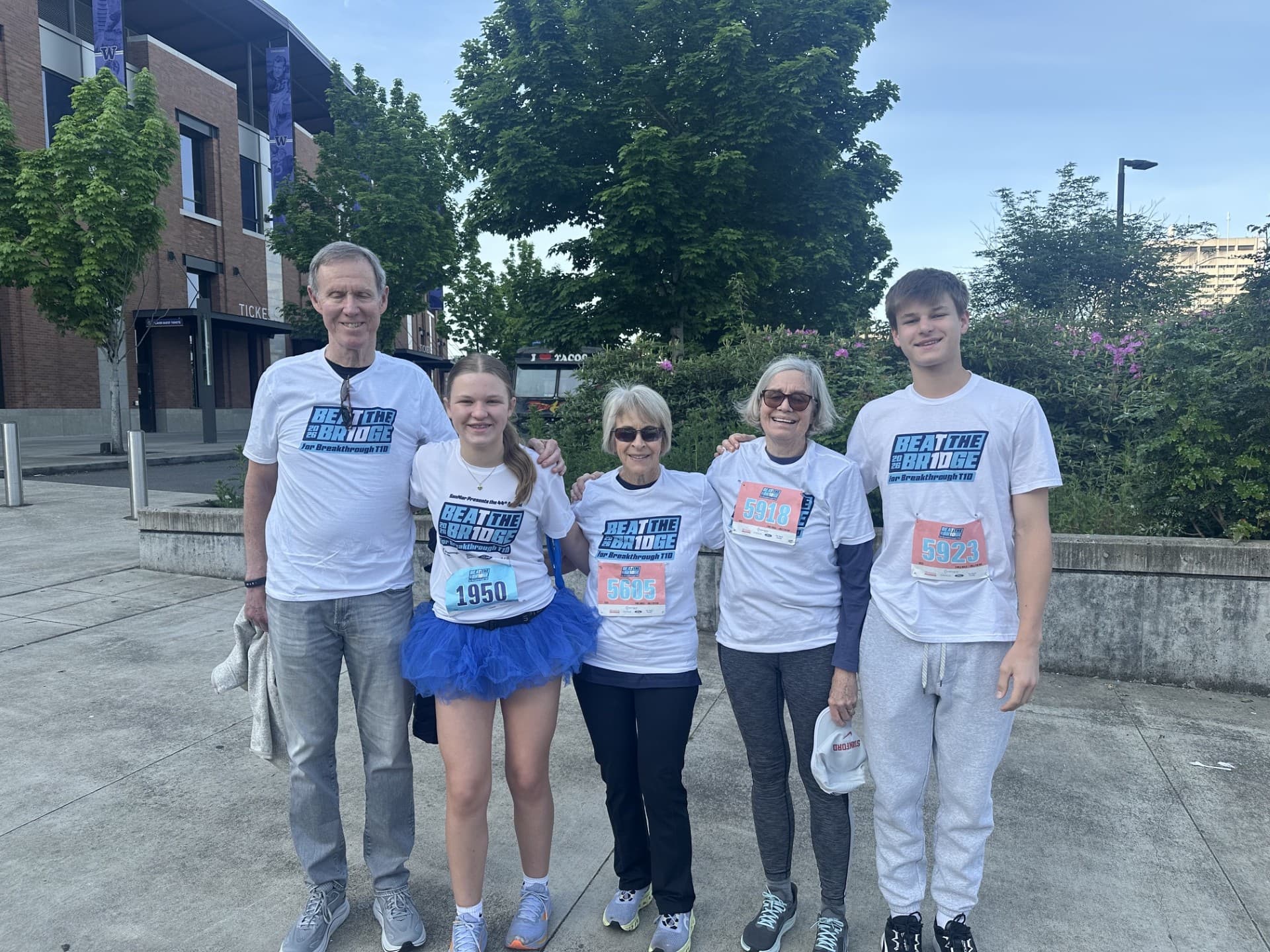 Dash with family at the 2026 Beat the Bridge event for Breakthrough T1D